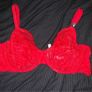 Victoria’s Secret Incredible Unlined Demi Lace Bra